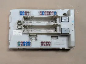 284b71ja3a Nissan 243821ja1a 13-17 Quest Engine Fuse Relay Junction Box Id Ipdm