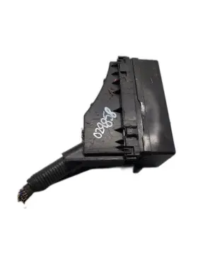 2438840f00 Nissan Maxima 1996 Fuse Box Engine 1256880