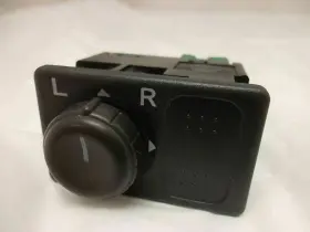 Nissan 699.da1o02 Power Mirror Switch 00 01 02 03 2000 2001 2002 2003 Maxima