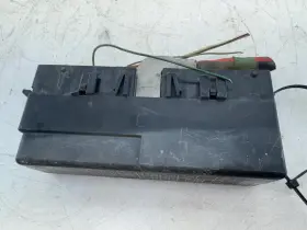 7154-3050 Nissan 1995 - 1999 Maxima 3.0l Engine Bay Fuse Box Oem