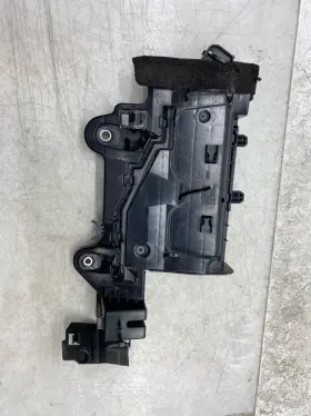 32425418 Polestar 2025 3 Ev Awd Front Battery Distribution Engine Compartmnet Fuse Box 32425418 Polestar 2025 3 Ev Awd Front Battery Distribution Engine Compartmnet Fuse Box