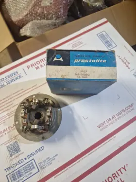 Mz-2002q Prestolite P19-27 Nos Commutator End Head Assembly 12v
