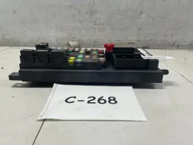 Bj32-ag Rover 2013 Range Evoque Front Right Passenger Side Fuse Relay Box Oem