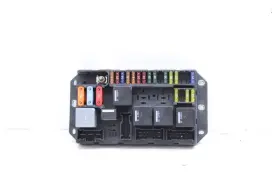 Yqe500370 Rover 2007-2009 Land Range 4.2l Rear Fuse Relay Box Module Oem