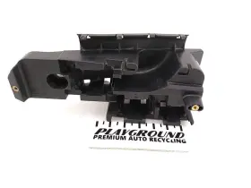 24437468 Saab 9-3 Engine Fuse Relay Box Mount Bracket 2.8l V6 6 Cylinder Fits 2004-2011
