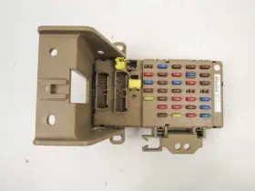 82201va030 Subaru 646.su1w16 16 Wrx Sti Under Dash Junction Fuse Box Block Oem Genuine 82201va030 Subaru 646.su1w16 16 Wrx Sti Under Dash Junction Fuse Box Block Oem Genuine