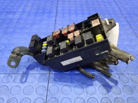82231ae07b Subaru 02-05 Outback Legacy 2.5l Engine Fuse Box Relay Junction Block Oem