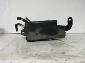 82231fc002 Subaru 02 Forester Engine Fuse Box Oem Used