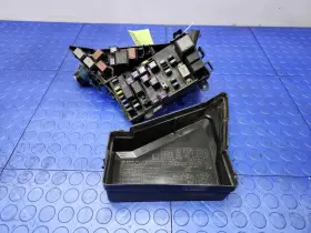 82241sg030 Subaru 14-15 Forester 2.0l Turbo Engine Fuse Box Relay Junction Block Oem
