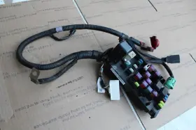 82241-sg031 Subaru 82241sg031 2018 Forester Motor Engine Fuse Relay Box 2.0l Turbo