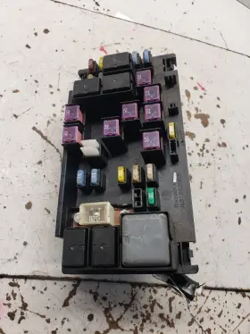 82290ag02a Subaru Fuse Box Engine Compartment Gt Fits 06-09 Legacy 1268294