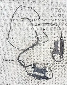 1682228-00-f Tesla 2024-2025 Cybertruck Rear Fascia Wiring Harness Module Oem