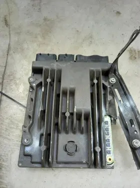 89661-0cv10 Toyota 590-12508 23 24 Sequoia Ecu Ecm Parts Only