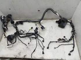 646-10505 Toyota 13-19 Prius C 1.5l Engine Fuse Box Wire Harness 1nzfxe Vin B3