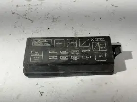 646.to1295 Toyota 89-95 Pickup Truck 4runner Engine Bay Fuse Relay Box Panel Cover Lid Cap