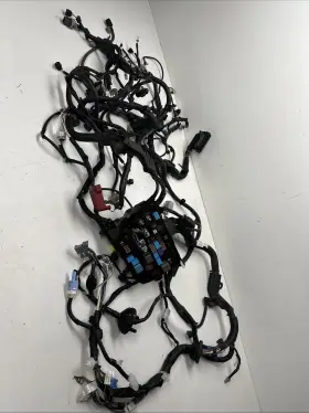 82115-f2350 Toyota 2017-2019 Corolla Engine Wire Harness Fuse Box Included Oem