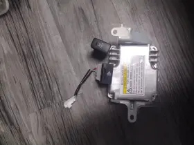 8621035020 Toyota 2003-2009 4runner Power Inverter Ac115v Oem Complete Set Of 3