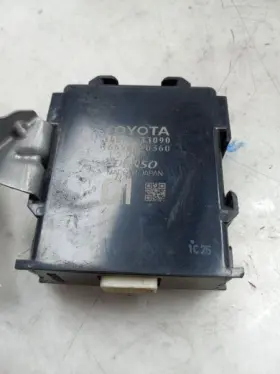 86572-33090 Toyota Chassis Ecm Driver Assist Pedestrian Alert System Fits 18-19 Camry