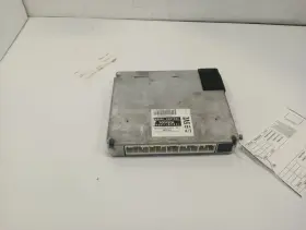 89661-0y02 Toyota 896610y021 Electronic Control Module 4wd From 2003 Tacoma 12031806