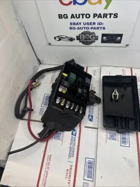5q0937125b Volkswagen 2018-2023 Atlas 3.6l Genuine Engine Power Junction Fuse Box Block Oem