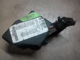 Volkswagen 663.vw1b08 2008 Beetle Hatchback 2.5l At Fuse Box Interior 33473