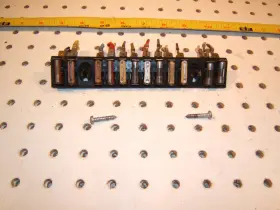 1214823 Volvo 1974 142 Coupe Front Left D Fuse Plastic Oem 1 Box With Fuses Imp