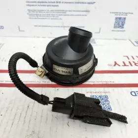 8666595 Volvo 03-14 Xc90 2.5l Engine Control Computer Module Cooling Fan Oem