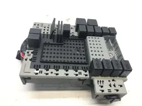 9452553 Volvo 1999 - 2004 Xc70 V70 Xc90 Cem Central Electronics Module Oem 9452553 Volvo 1999 - 2004 Xc70 V70 Xc90 Cem Central Electronics Module Oem