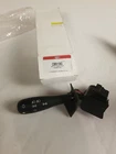Headlight Switch CBS1393 Standard Motor Products New In Box. Price: $21.25.